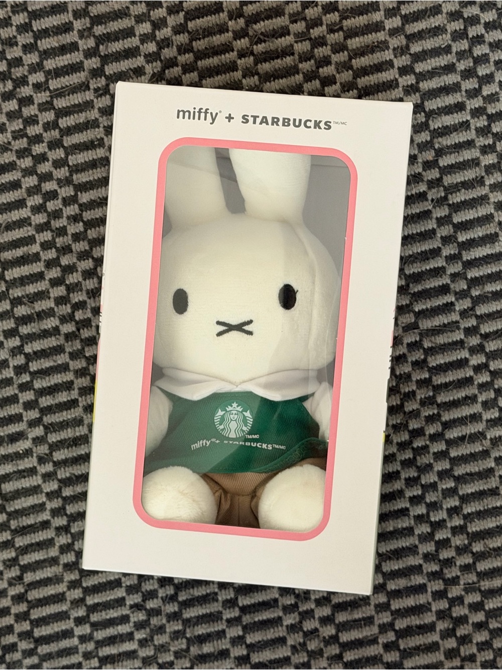 Starbucks Miffy